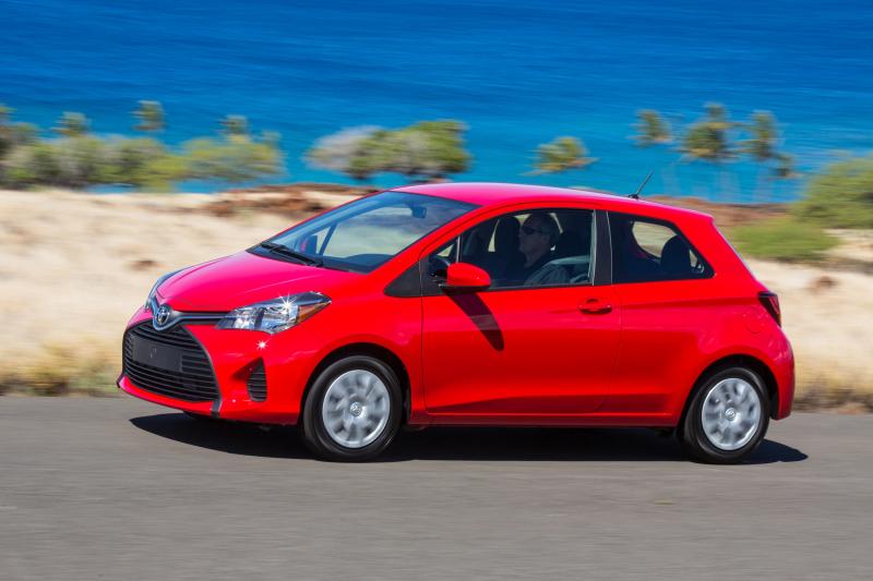 Road Test Review - 2015 Toyota Yaris SE 5-Door 9