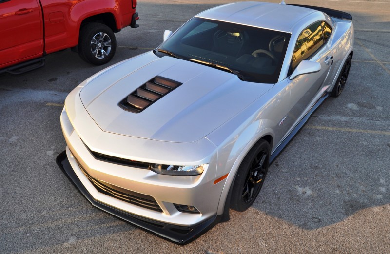 Track Drive Review - 2015 Chevrolet Camaro Z28 Is A Racecar With License Plates! 20