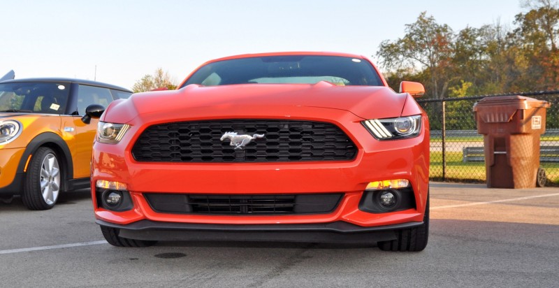 Track Test Review - 2015 Ford Mustang GT in 4K Video 10