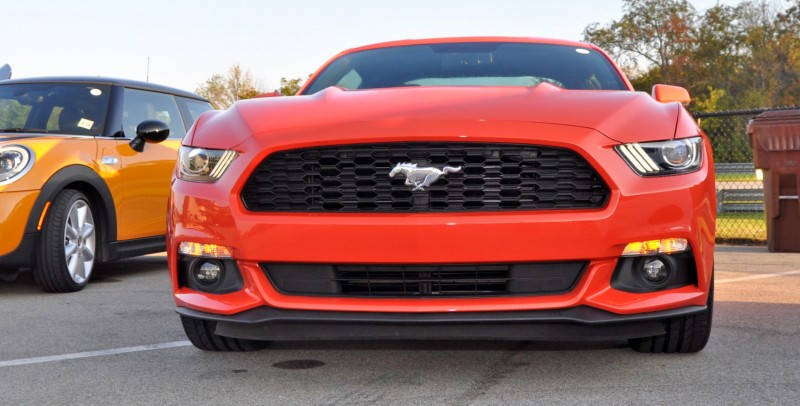 Track Test Review - 2015 Ford Mustang GT in 4K Video 11