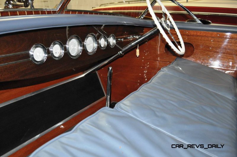 1941 Chris-Craft 27' Runaway Jane Barrel Back 10