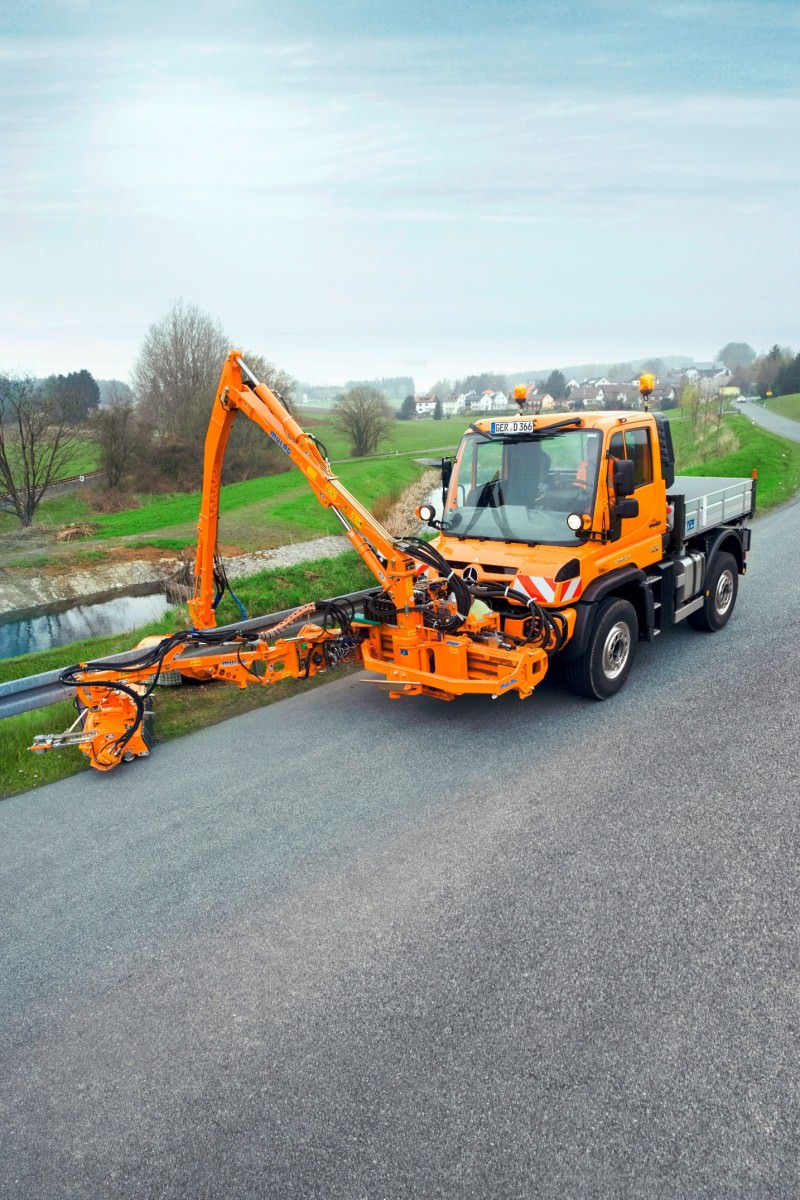 2013 Unimog 27