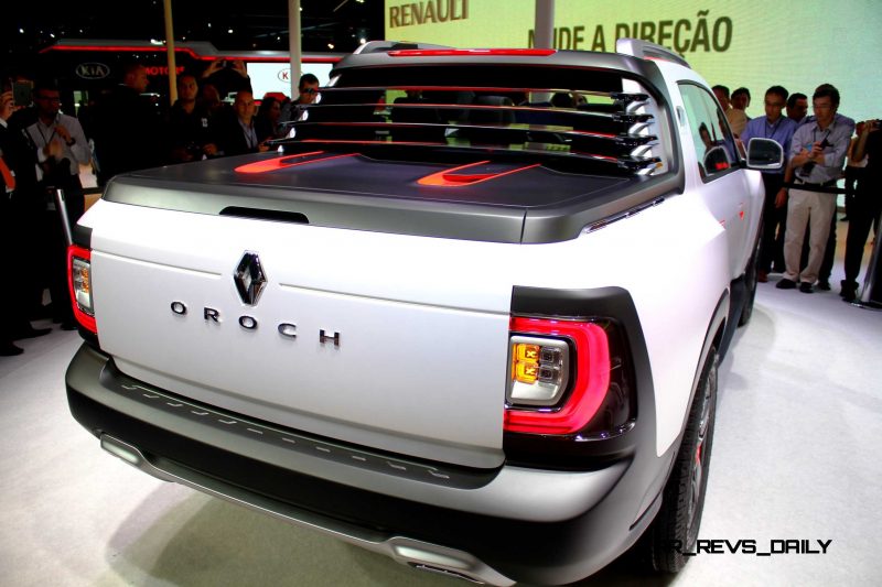 2014 Renault-Dacia DUSTER OROCH 4WD Pickup-Truck 42