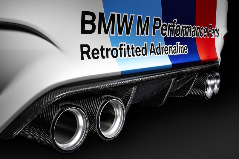 2015 BMW M4 Safety Car 11