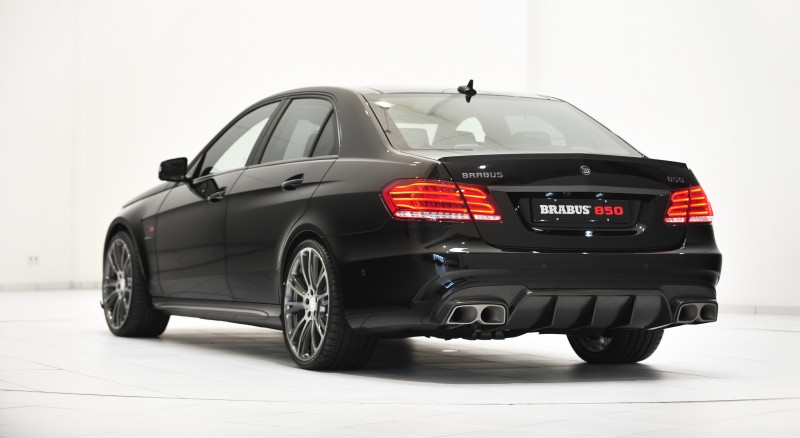 2015 BRABUS 850 27