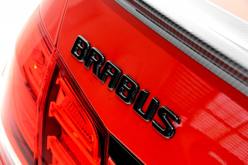 2015 BRABUS 850 68