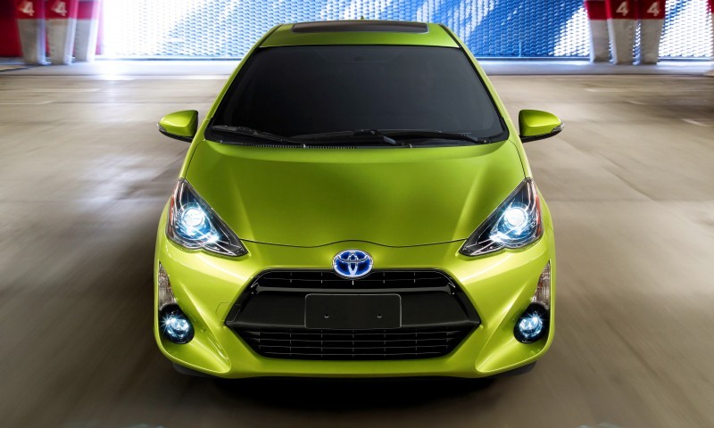 2015 Toyota Prius C 2