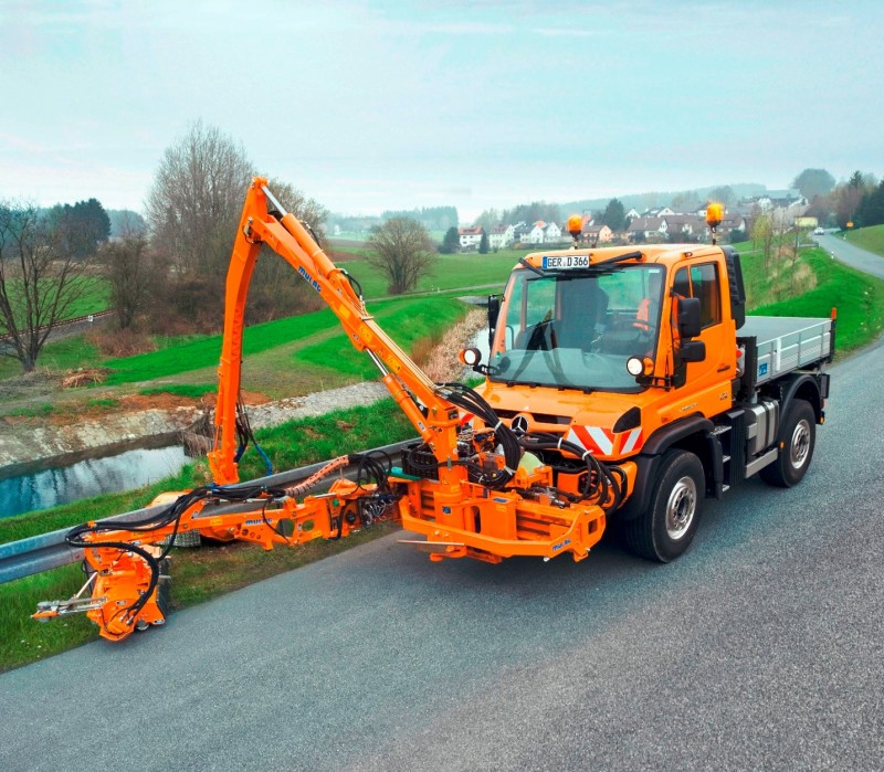 2015 Unimog U218 and U423 Upfit Showcase 123