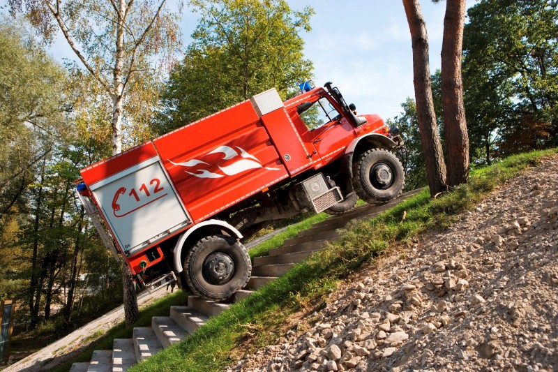 2015 Unimog U218 and U423 Upfit Showcase 138