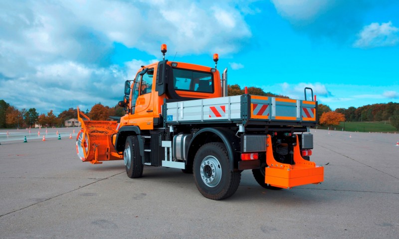 2015 Unimog U218 and U423 Upfit Showcase 19