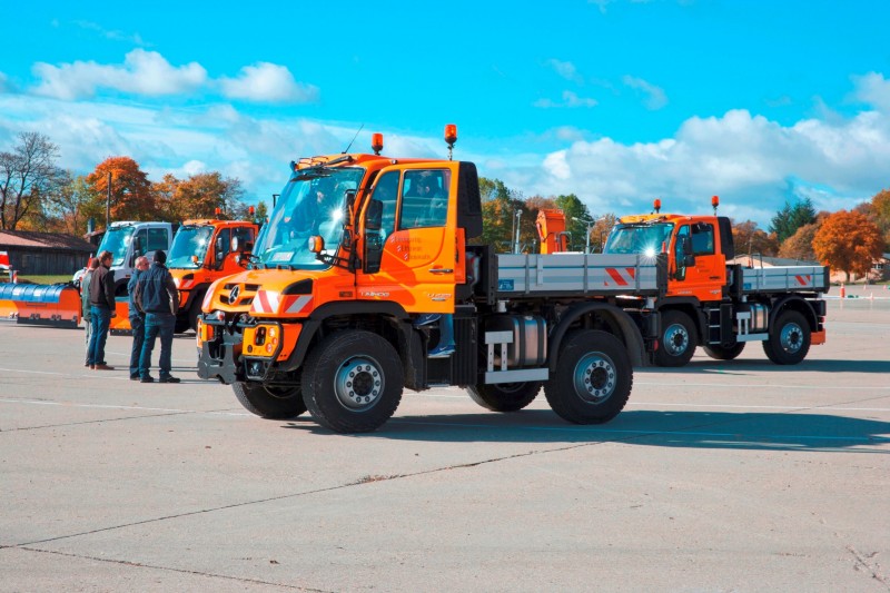 2015 Unimog U218 and U423 Upfit Showcase 33