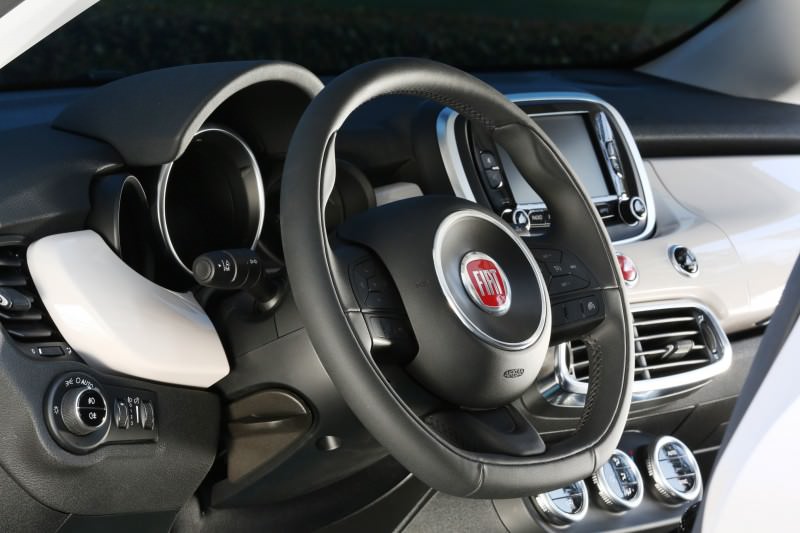 2016 Fiat 500X 51