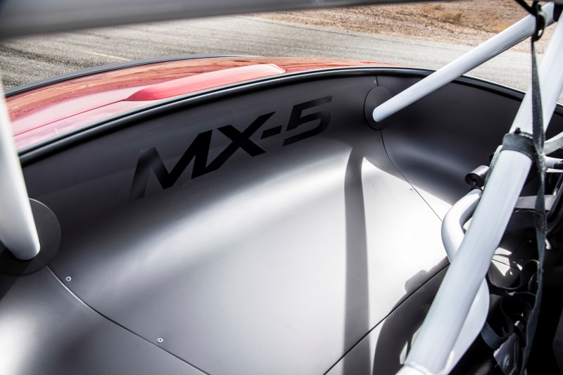 2016 MazdaSpeed MX-5 Racecar 10