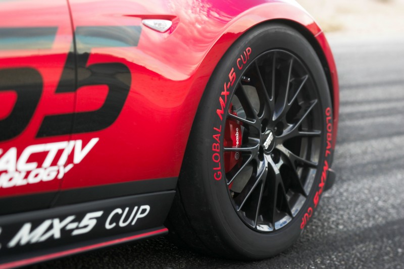 2016 MazdaSpeed MX-5 Racecar 5