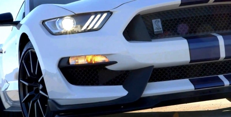 2016 SHELBY GT350 Mustang White 24