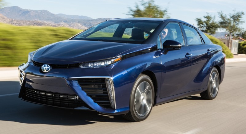 2016 Toyota Mirai 17