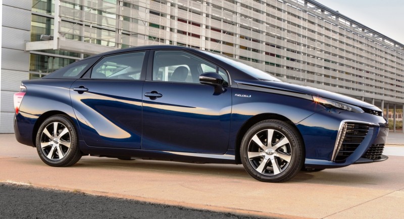 2016 Toyota Mirai 44