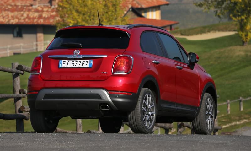 34_Fiat_500X_Cross