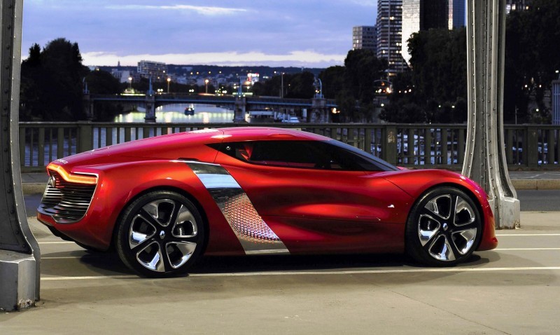 Concept Flashback - 2010 Renault DeZir 40