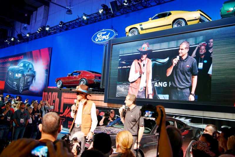 SEMA 2014 Showfloor Photo Gallery - The CARS 3