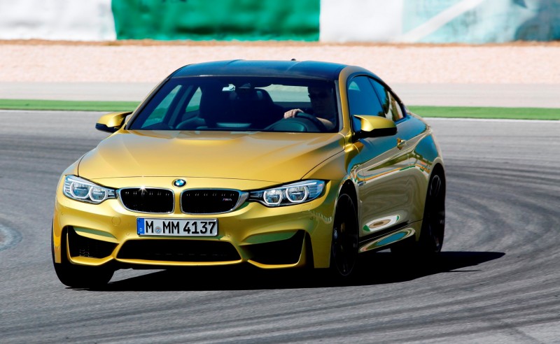 Track Drive Video - 2015 BMW M4 2