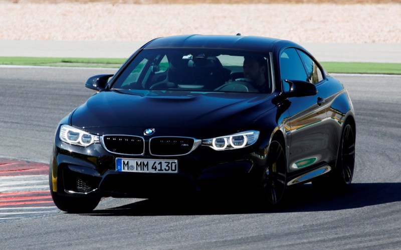 Track Drive Video - 2015 BMW M4 7