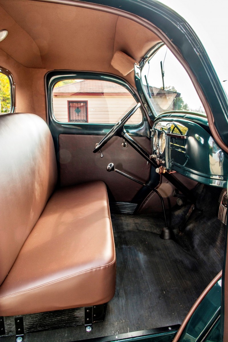 1939 Willys Series 38 Pickup 10