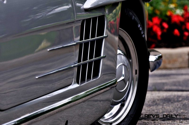1963 Mercedes-Benz 300SL Roadster 48