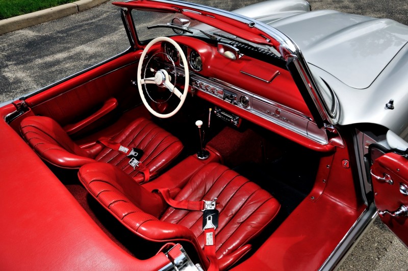 1963 Mercedes-Benz 300SL Roadster 5