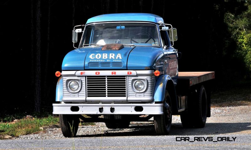 1966 Ford CS500 Shelby Racing Transporter 2