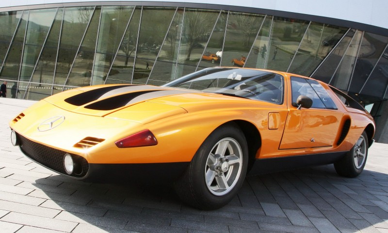 1969 Mercedes-Benz C111 and 1970 C111-II 44