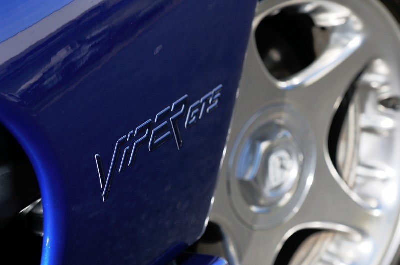 1996 Dodge Viper GTS Coupe 10