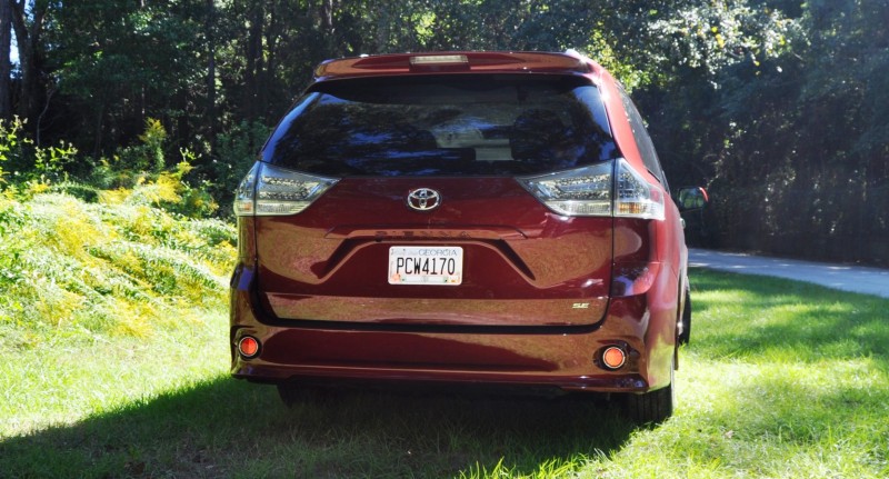 2014 Toyota Sienna SE 9