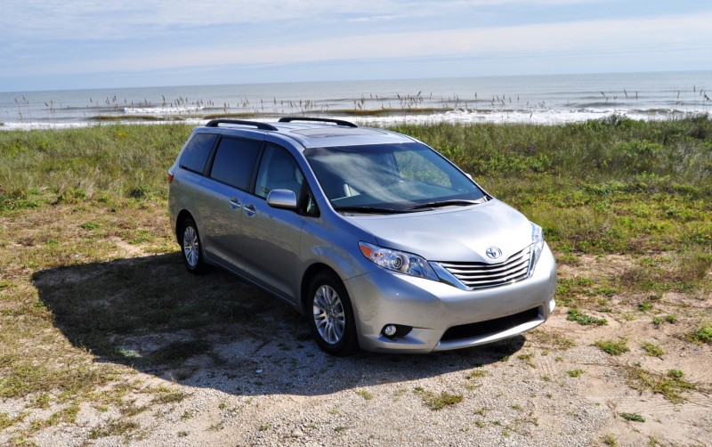 2015 Toyota Sienna XLE 55