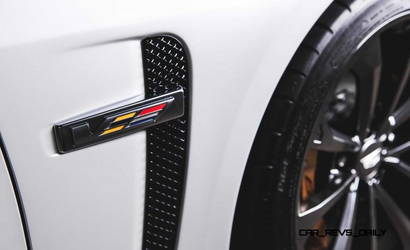 2016 Cadillac CTS-V Crystal White Tricoat 16