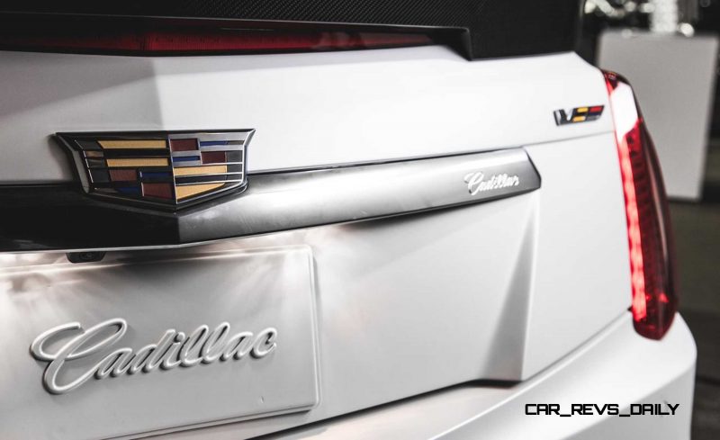 2016 Cadillac CTS-V Crystal White Tricoat 18