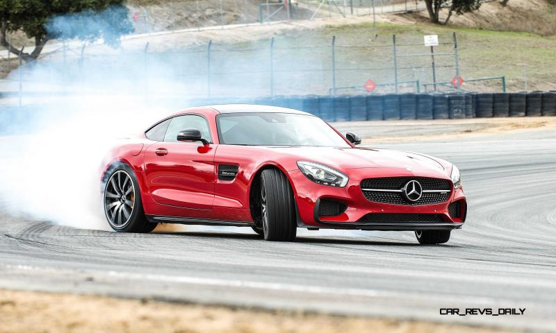 Mercedes-AMG GT Stars in Two Trippy Virtual-Reality Track Videos 32