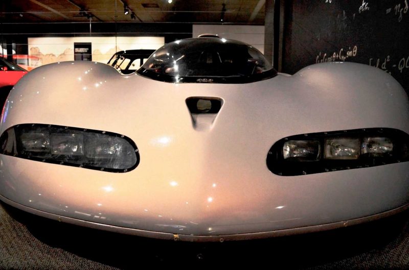 Oldsmobile Aerotech 48