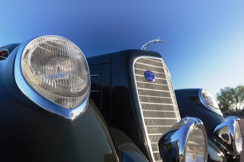 RM Arizona 2015 Preview - 1937 Lincoln Model K Two-Window V12 Sedan 8