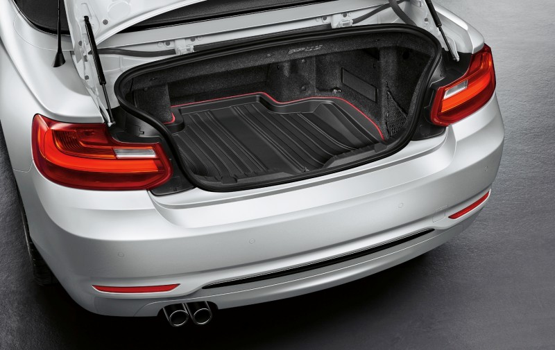 2015 BMW 228i and M235i Convertibles Make Tail-Out, Top-Down World Debut 21