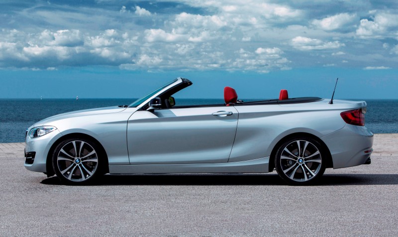 2015 BMW 228i and M235i Convertibles Make Tail-Out, Top-Down World Debut 38