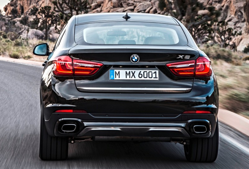 2015 BMW X6 Debuts Tech-tastic 445HP xDrive50i and New Rear-Drive sDrive35i 13