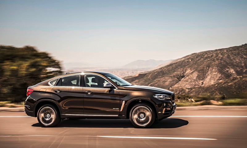 2015 BMW X6 Debuts Tech-tastic 445HP xDrive50i and New Rear-Drive sDrive35i 7