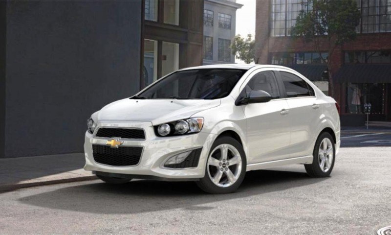 2015 Chevy Sonic RS Sedan COLORS and Buyers Guide Info 22