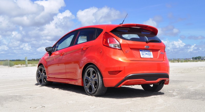 2015 Ford Fiesta ST 25