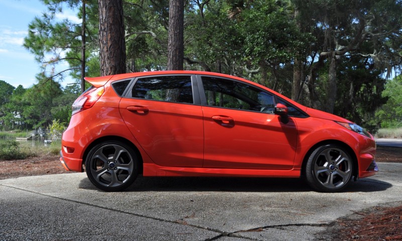 2015 Ford Fiesta ST 4