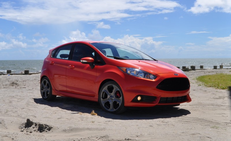 2015 Ford Fiesta ST 44