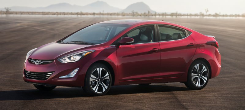 2015 Hyundai Elantra Sedan Brings Classy LED and Tech Updates  11