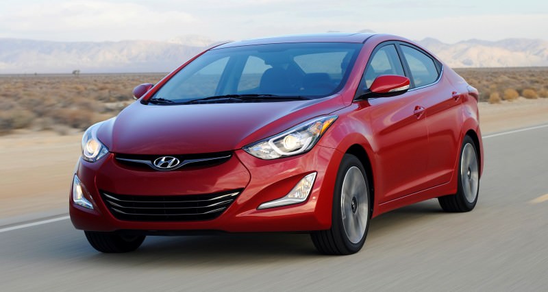 2015 Hyundai Elantra Sedan Brings Classy LED and Tech Updates  13