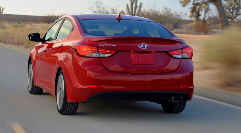 2015 Hyundai Elantra Sedan Brings Classy LED and Tech Updates  21